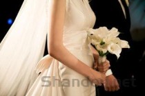 猫咪左边脸部肿起左面嘴角红肿怎么弄会好？