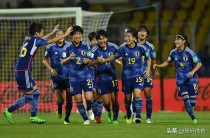 世界上最悲壮点球大赛,1-1到1-3！亚洲第2被彻底打回原形，关键送点酿成悲剧，止步八强