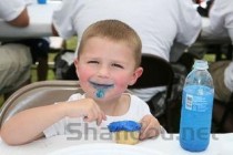 狗狗不吃不喝拉血水的缘由何在？狗狗不吃不喝拉血水要怎么应对？