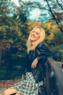 世界上最高的女模特TOP10 卡莉·克劳斯位居榜首(2024年最新排名前十榜单)