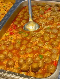 世界上几斤的人最胖世界上最胖的人有几斤重啊