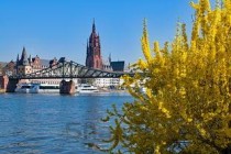 世界上风最大的地方是哪里，南极常年8级大风