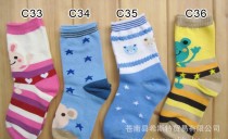 婴儿袜子哪个牌子好穿又平价（儿童袜子排名）