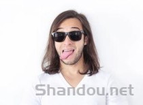 世界上最长的舌头：整根舌头长10.16厘米(附2024排名前十完整榜单)