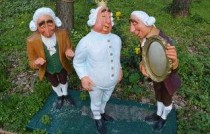 世界上最漂亮的连体人 《大鱼》中连体姐妹上榜