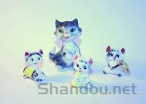 猫咪尿粉色的尿团是什么原因导致的？猫咪尿粉色的尿团该怎么处理？