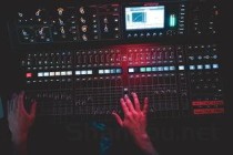 世界上第一台电子计算机诞生于几年 世界上第一台电子计算机什么时候诞生